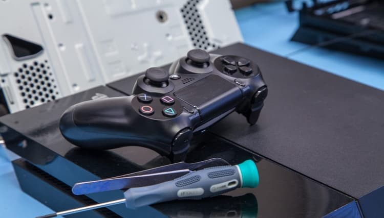 PlayStation 4 technical Servis